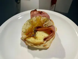 Canasta Jamón Y Ananá