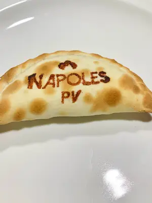Empanada Pollo Al Verdeo