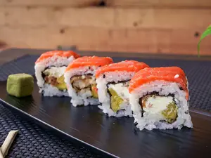 Ebi roll - 8 piezas