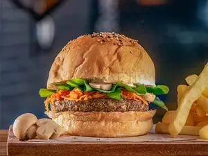 Burger carrot veggie