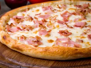 Pizza fugazetta