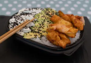 Salad salmón en tempura chica