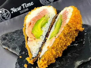 Temaki hot salmon