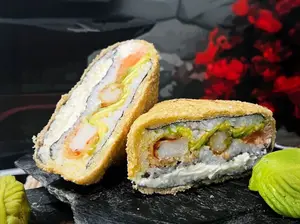 Tostado salmon en tempura
