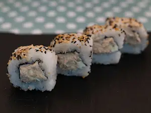 Tuna roll