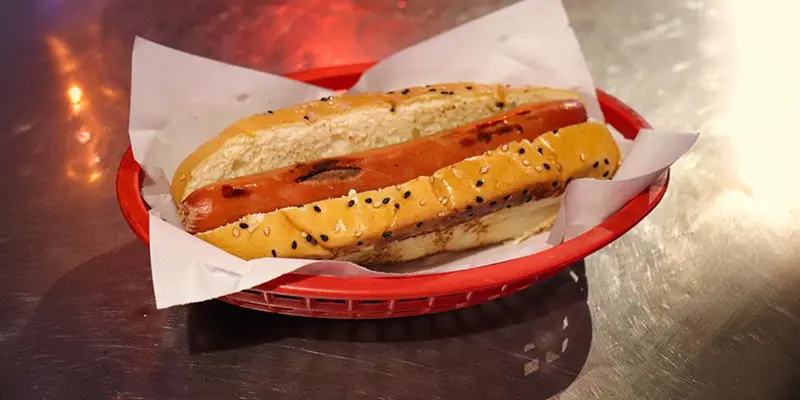 New York Dogs And Burgers