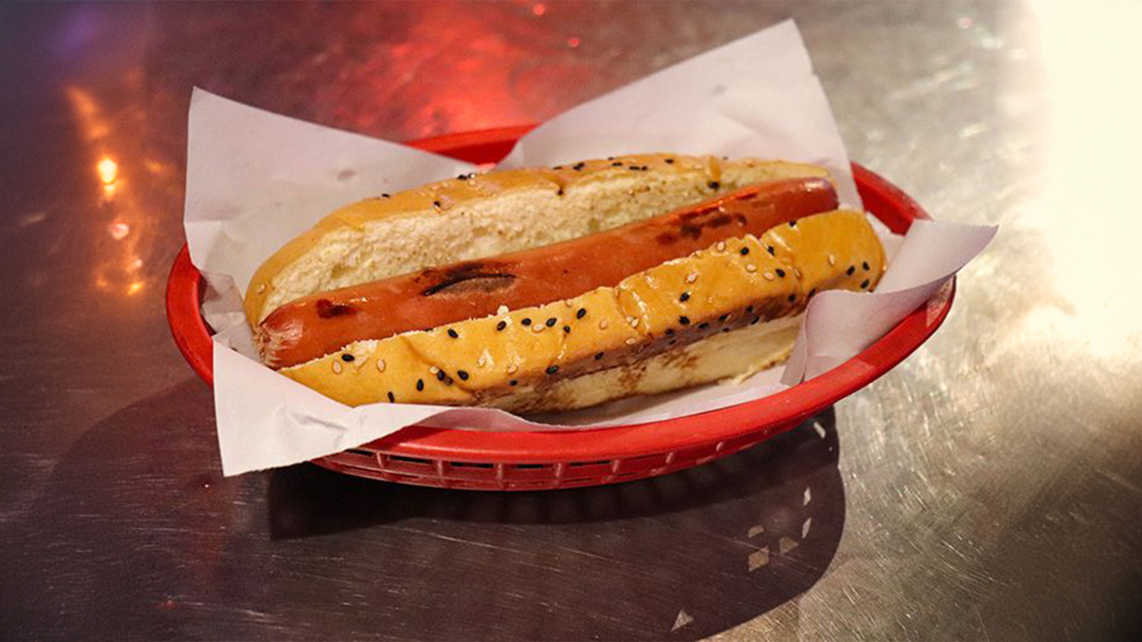 Portada de New York Dogs And Burgers