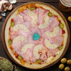 Pizza jamón y ananá
