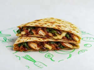 Quesadilla BBQ chicken