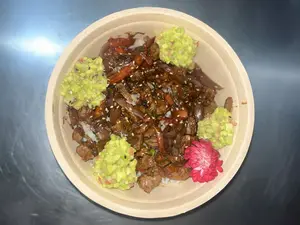 Noahmi poke