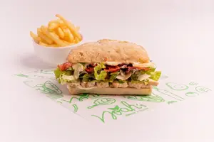Sándwich Caesar + Papas