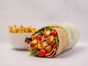 Wrap pollo cheese + papas
