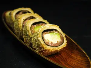 10 piezas crunch aiko langostino roll