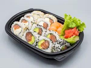 Combinado 45 piezas de salmón