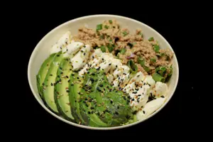 Sushi salad tuna
