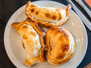 Empanada (1 unidad)