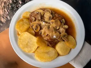 1/4 Pollo Al Champignon