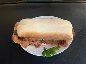 Sanguche De Bondiola