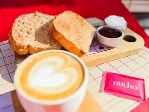 Café + tostadas