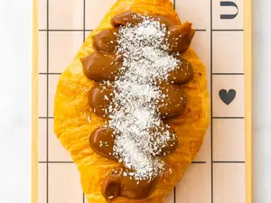 Croissant relleno de ddl