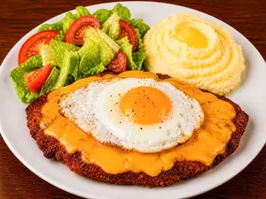 Milanesa cheddar al plato