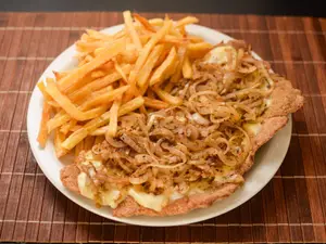 Milanesa Fugazzeta Con Fritas