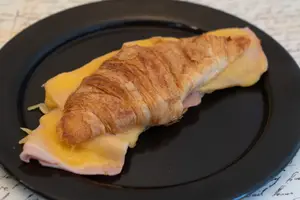 Croissant Jamon Y Queso
