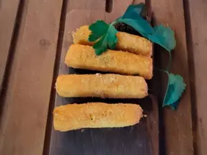 Bastones de muzzarella