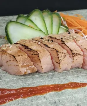 Sashimi anticucho