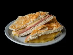 Tostado triángulos (2 unidades)