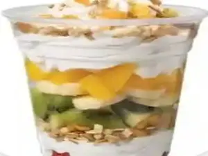 Yogurt con frutos rojos