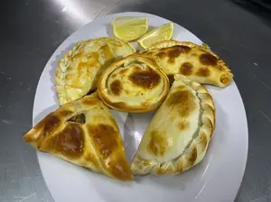 Empanada Carne Picante