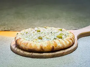 Fugazzeta rellena j y m