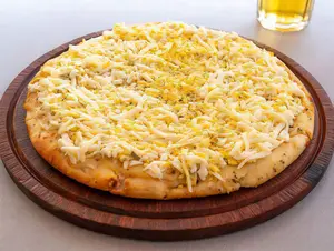 Pizza con huevo