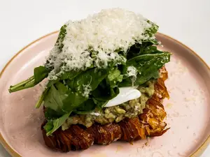 Avo croissant prensado