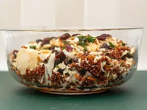 Ensalada de quinoa y feta