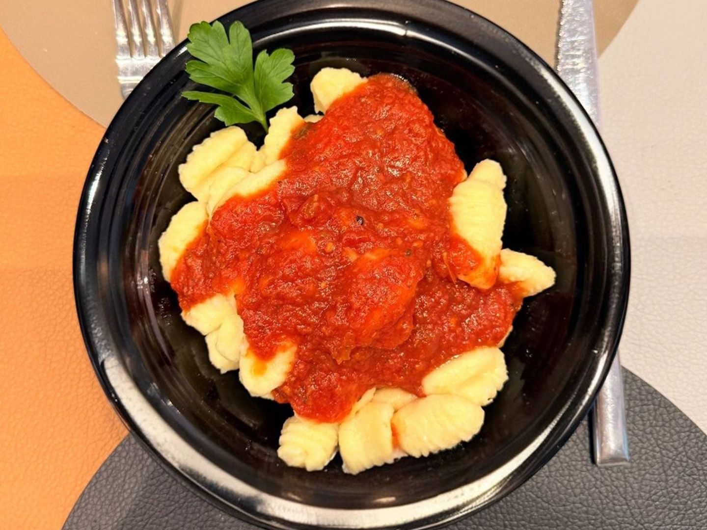 Almuerzosya