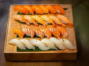 Combinado nigiri tasting 24p