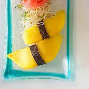 Nigiri de Mango 2u