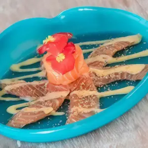 Tiradito de Salmón Rosado
