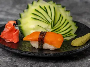 Nigiri zanahoria tepan