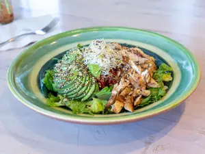 Ensalada Paia con Huevo