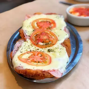 Milanesa a la napolitana