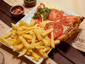 Milanesa de bife napo