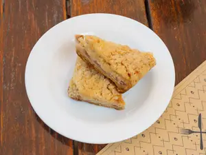 CRUMBLE DE MANZANA