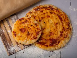 Prepizza grande de tomate x1 unidad