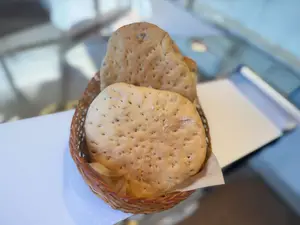 Pan Con Chicharron Chico