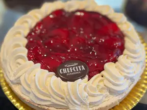 Tarta De Frutillas Grande