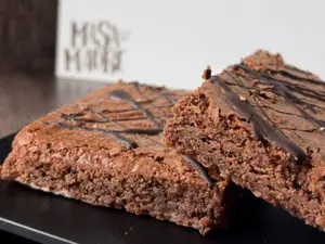 Cuadrado de brownie chocolate