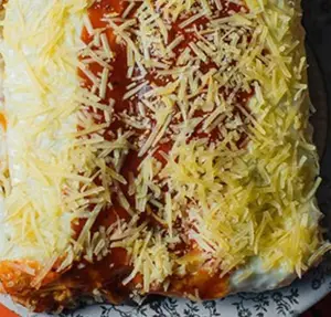 Canelones de Verdura con salsa